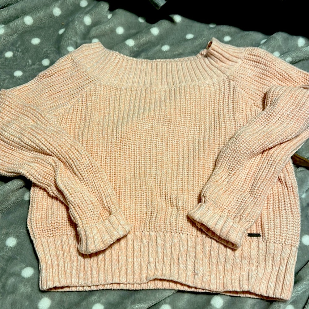 Hollister crop shaker knit sweater